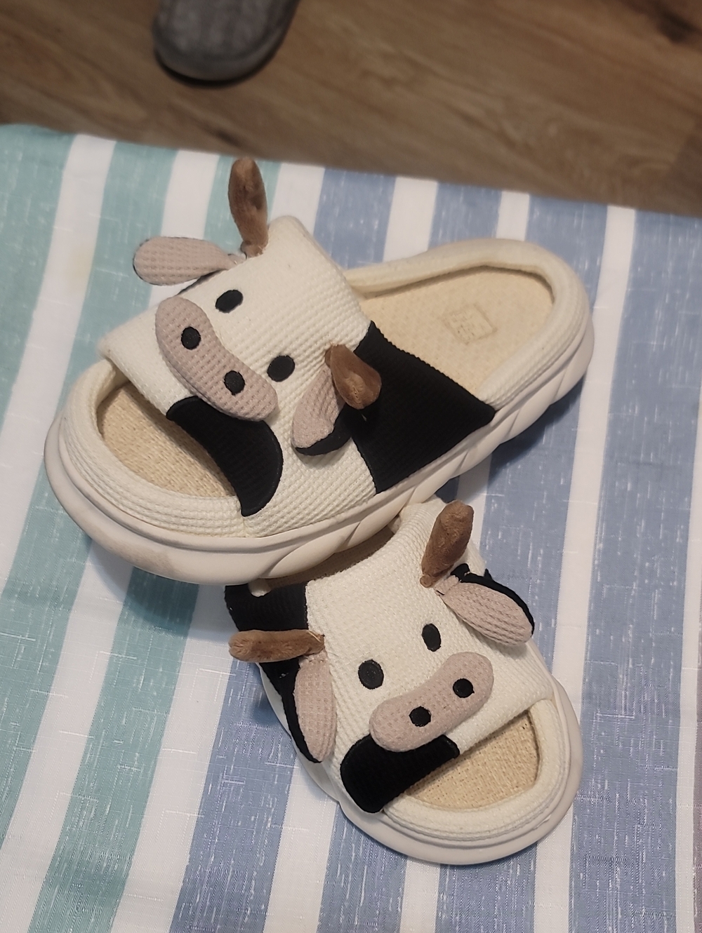 Adult Cow Slippers in Cream and Black